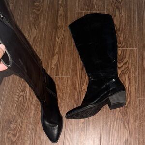 Elegant Black Women's Boots